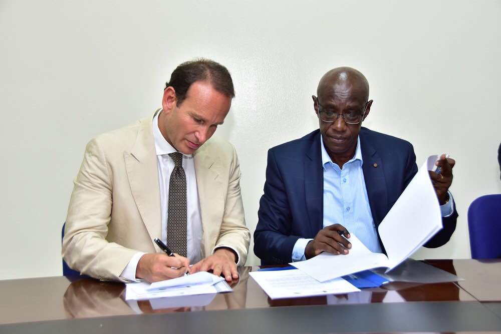 vadeluca's tweet photo. Partnership with @UnivOfKigali. Committed to #Sustainability and #growth for #Africa. Special thanks to @pillergregoire. @AcademyAises https://t.co/OCmjhnrFsf