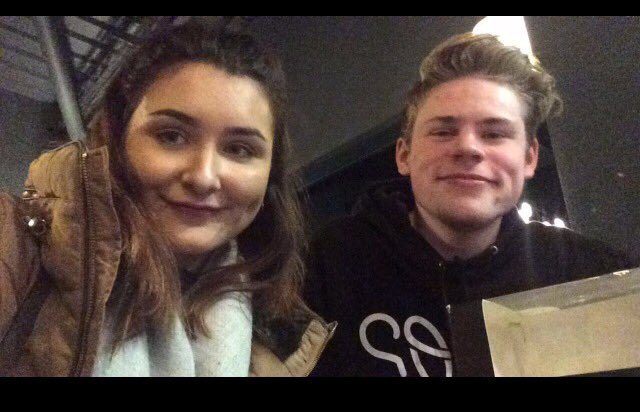 dionfaithx's tweet photo. Happy 18th @adamkeen123 have a shit day😘😘😘😘 #elbowtouch https://t.co/SyCVOhbnus