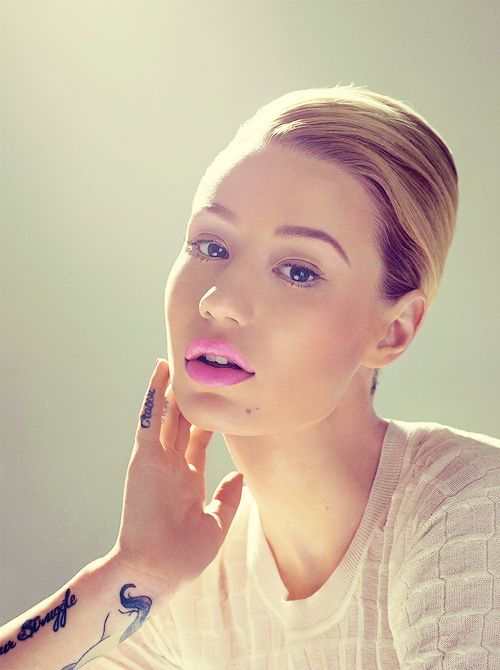 Happy Birthday Iggy Azalea Your an inspiration to us ladies  