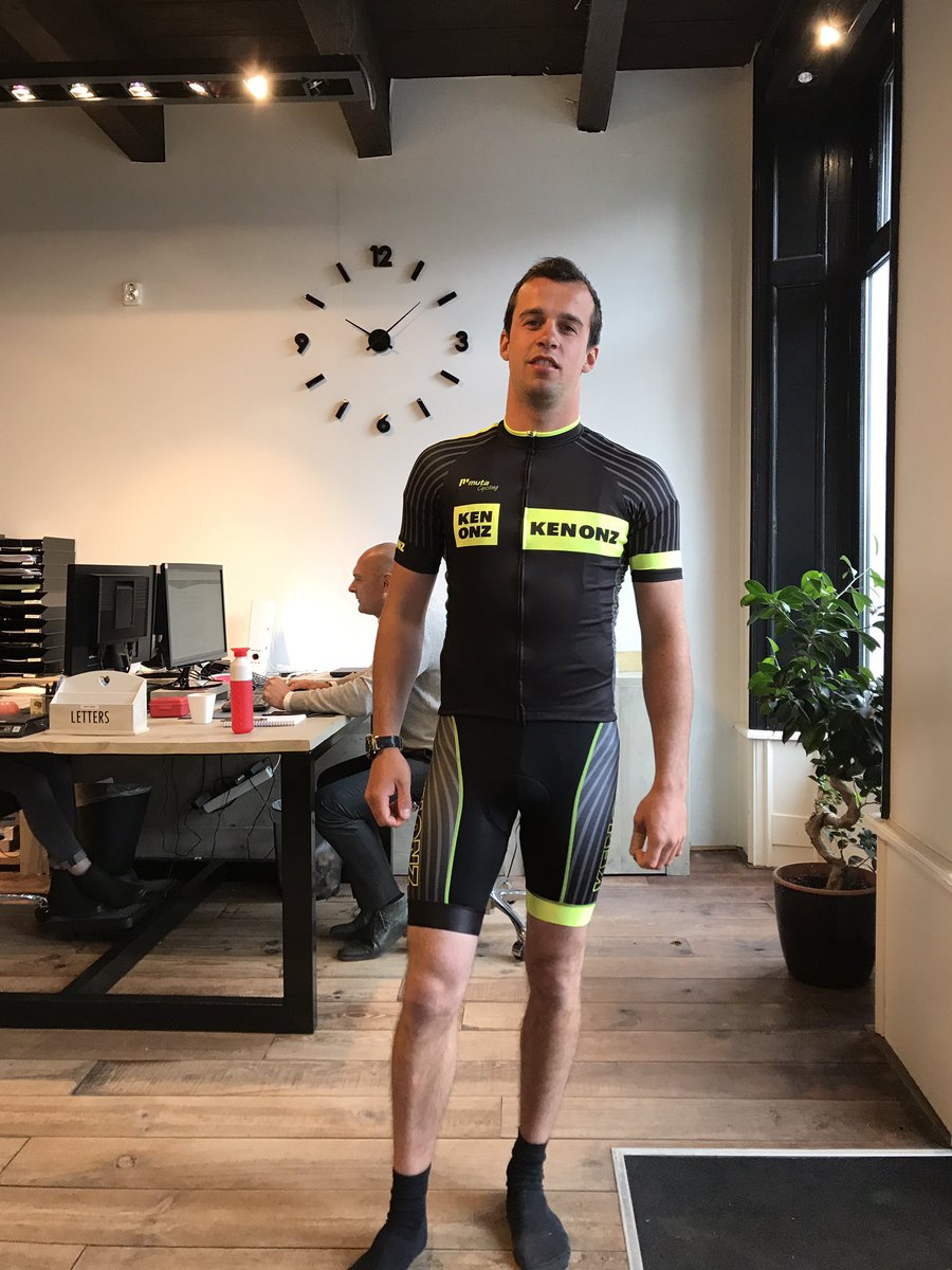 Goukedevries's tweet photo. Kenonz team is klaar voor de ronde van Gorredijk, pakjes zijn klaar voor volgende week woensdag! https://t.co/621Rj8vCLb