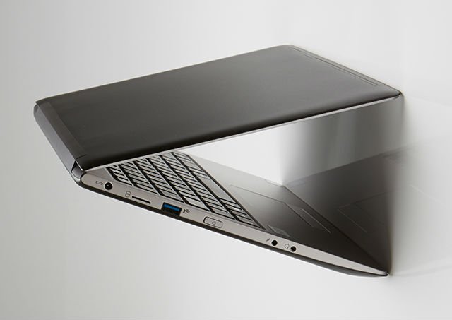 CEtoday_ch's tweet image. #Littlebit bringt neues Business-Notebook: #Axxiv Serius 13S23 dlvr.it/PKR4pr