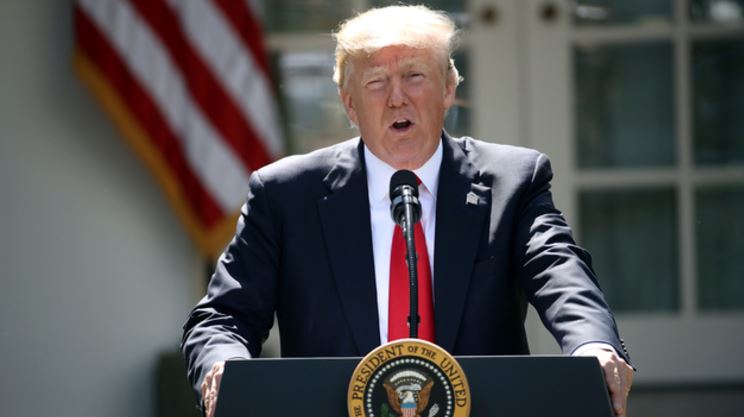 Trump announces his nomination for FBI director on Twitter bit.ly/2s3viMZ https://t.co/vyyAEehNi6