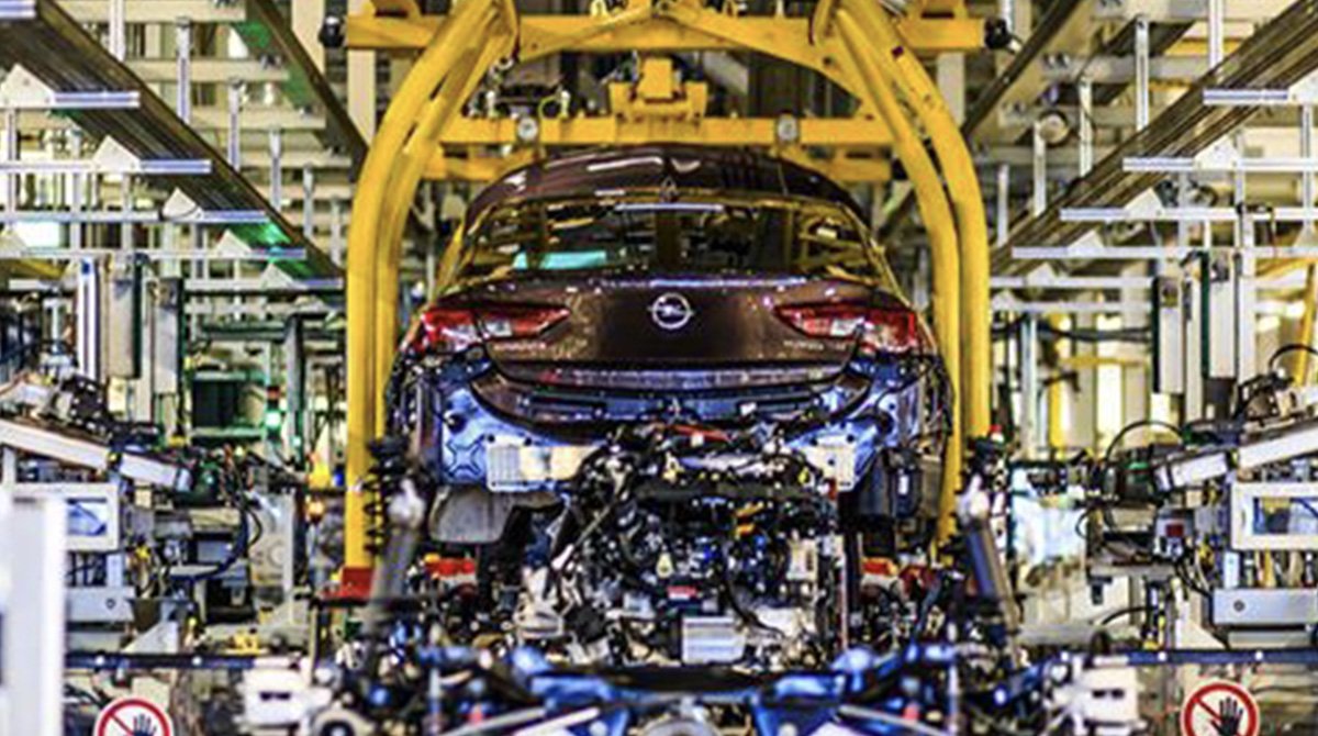 Der Partner fürs Leben wird nicht gebacken – sondern gebaut. #Insignia bit.ly/UmparkenImKopf…