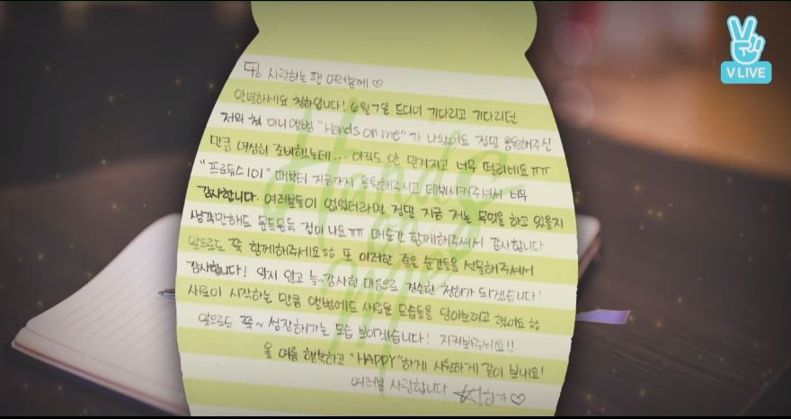 chunghainfo's tweet photo. 'HAPPY'는 오늘(6월 7일) 미니앨범 1집과 함께 발매된 우주소녀 정규1집의 타이틀 곡이다. https://t.co/YgtVYoOnAK