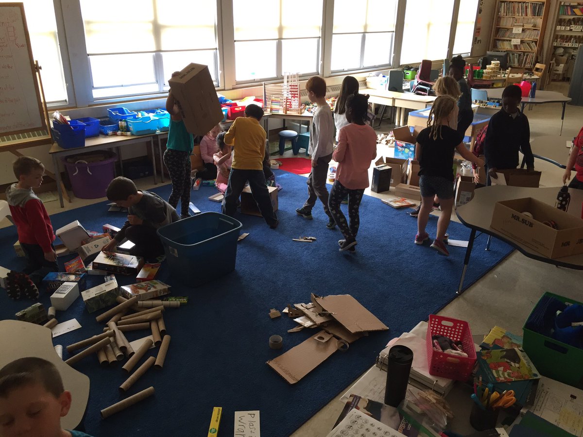 perrierteacher's tweet photo. Grade 2 and 3 Port Community\Container Ship Design Inquiry w/@RauschsRoom Sorting ship building materials, student run https://t.co/6Co7s1N8q0