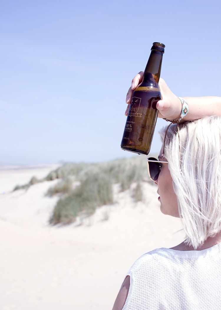 _Missesviolet_'s tweet photo. Ein bissl Dünenromantik gefällig? Heute geht's mal richtig #offtopic zu mit #Foxbeer aus Luxemburg. Schaut vorbei: https://t.co/b7wosSCtFD https://t.co/4OuZaSEbsE
