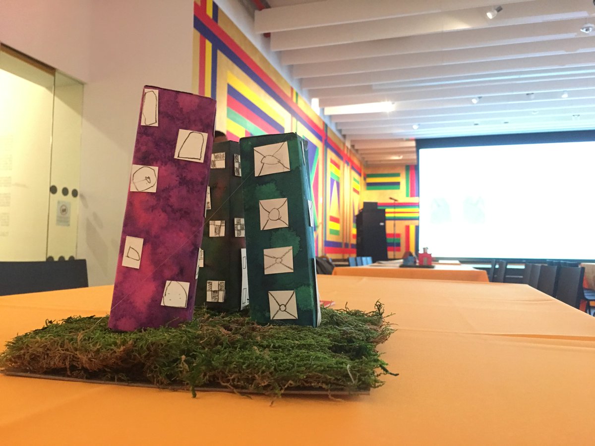 UNHNY's tweet photo. Kids at @BroadwayHousing made the centerpieces for our event and they were awesome! https://t.co/6mYTYeGI5w