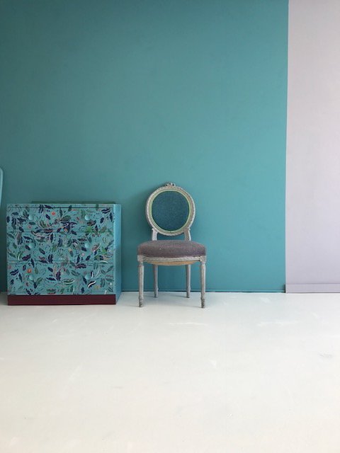 AnnieSloanHome's tweet image. Do you follow me on Instagram? Something very exciting happening today with @EtsyUK See behind the scenes on my Stories!