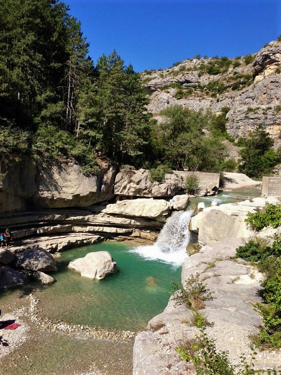 orgparistours's tweet photo. Gorges de la Méouge, France

#paris #pariswalking #europetours #paristours #beautifulparis #discover #experience 

https://t.co/9TBjdrroKi https://t.co/Ol6kKiIxl0