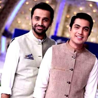 MuntahaFareed's tweet photo. Reasons of our smiles
"#WaseemBadami 💙#iqrarulHassan"
😍😍💖💖😘😘
#Bestfriendsforever https://t.co/ctCNLhWYtC