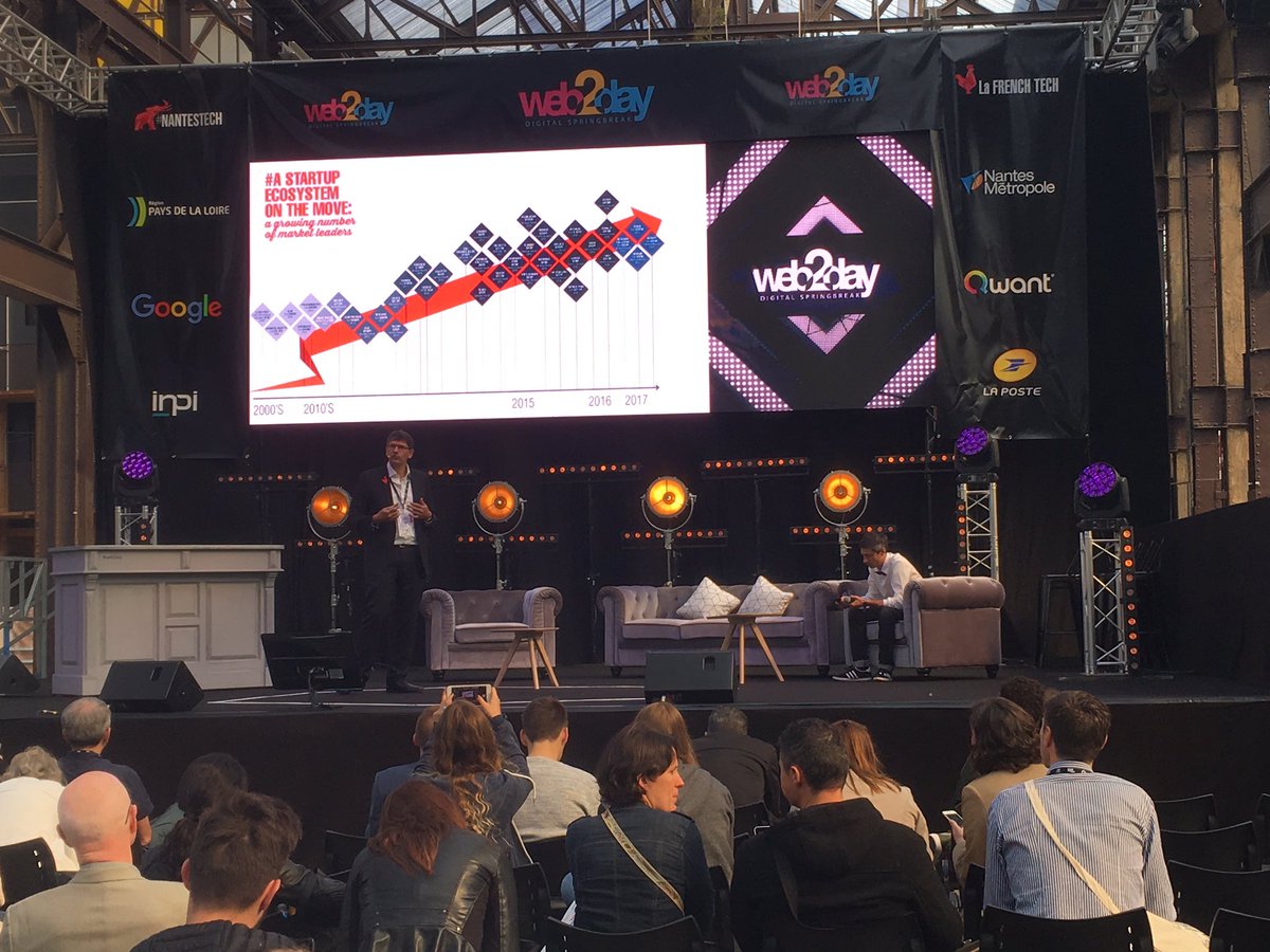 Une scène de rockstart-up pour le #web2day cette année ! #gcw2d 🤘🎸 #NantesRocks