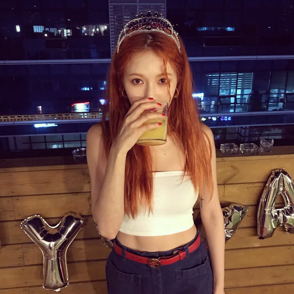 Hyunstagramnet's tweet photo. [INSTAGRAM] hyunah_aa: 🤘 https://t.co/SMRC4G2t5W #hyunstagram https://t.co/UthYo76UFk