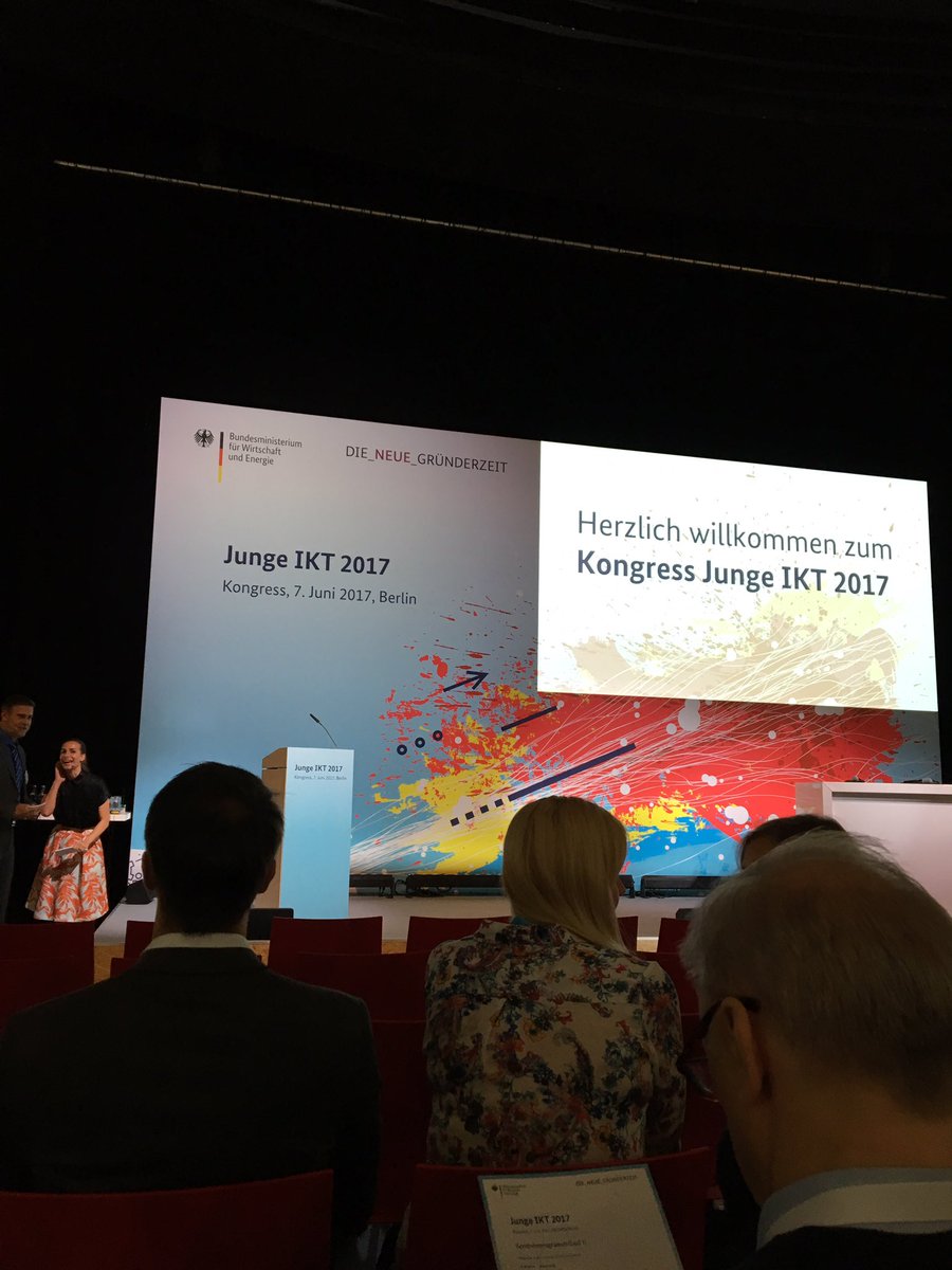 Wir sind heute am Kongress Junge IKT 2017 im Kosmos Berlin #jungeIKT #berlin ^nf