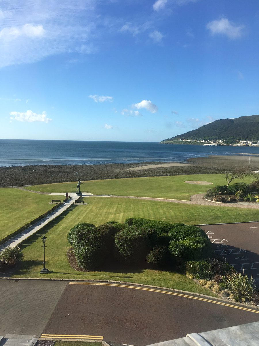 Amazing setting here <a href="/_UKCoaching/">UK Coaching</a> Summit. Looking forward to Day 2