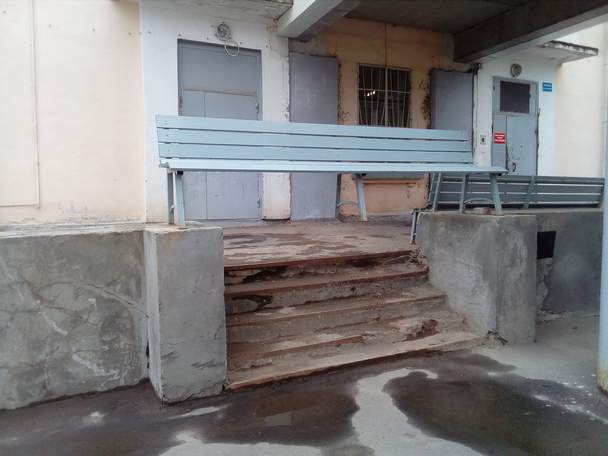 rainb0w_scooter's tweet image. Присаживайтесь, господа 
#удобство #россия