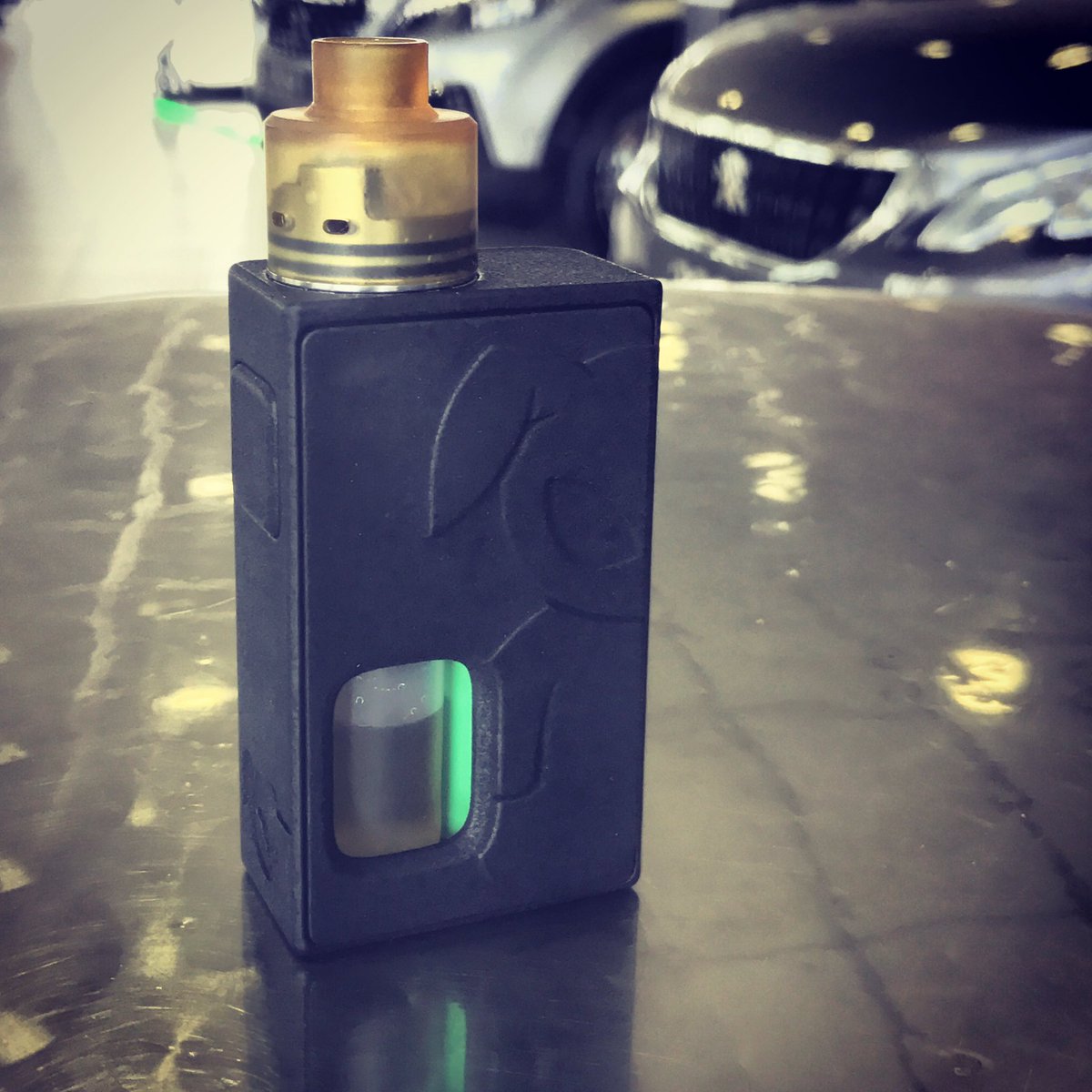Miiickyyyyyy's tweet image. Un p'tit nouveau ! 😊😁💨 
#srs #steamrabbitsquonker #bottomfeed #rabbit #meca #vapelife #hadalyrda #tallak #jourdeconge #oklm #peace