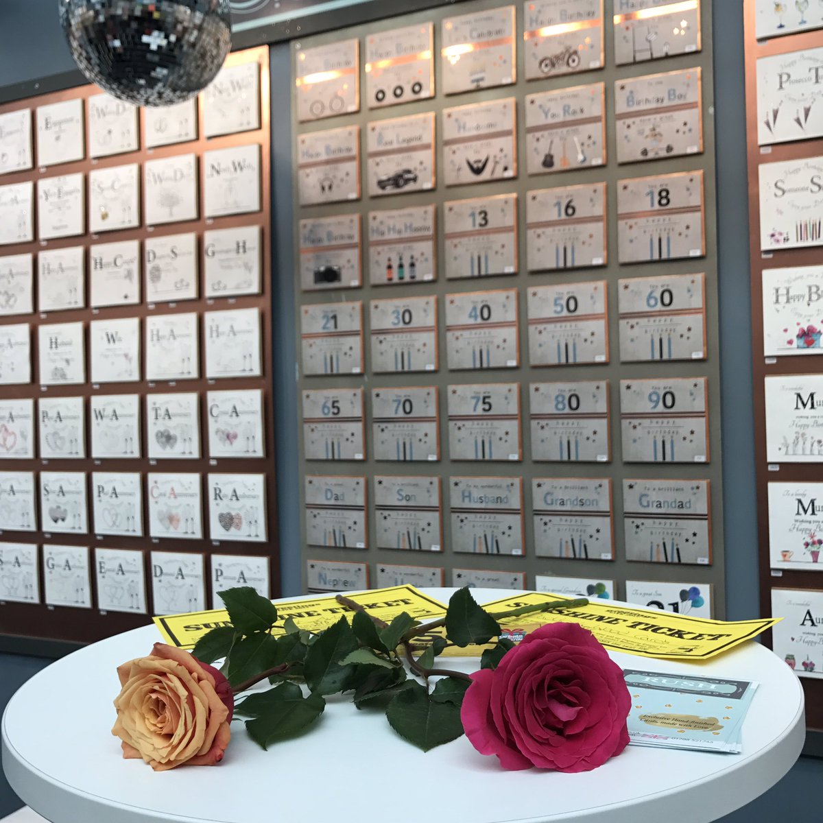 R U S H Design (@rushbydesign) on Twitter photo Sunshine tickets and Lynn Tait's Legacy roses making me smile this morning...😍
<a href="/PGLiveLondon/">Progressive Greetings Live</a> Sunshine tickets and Lynn Tait's Legacy roses making me smile this morning...😍
<a href="/PGLiveLondon/">Progressive Greetings Live</a>