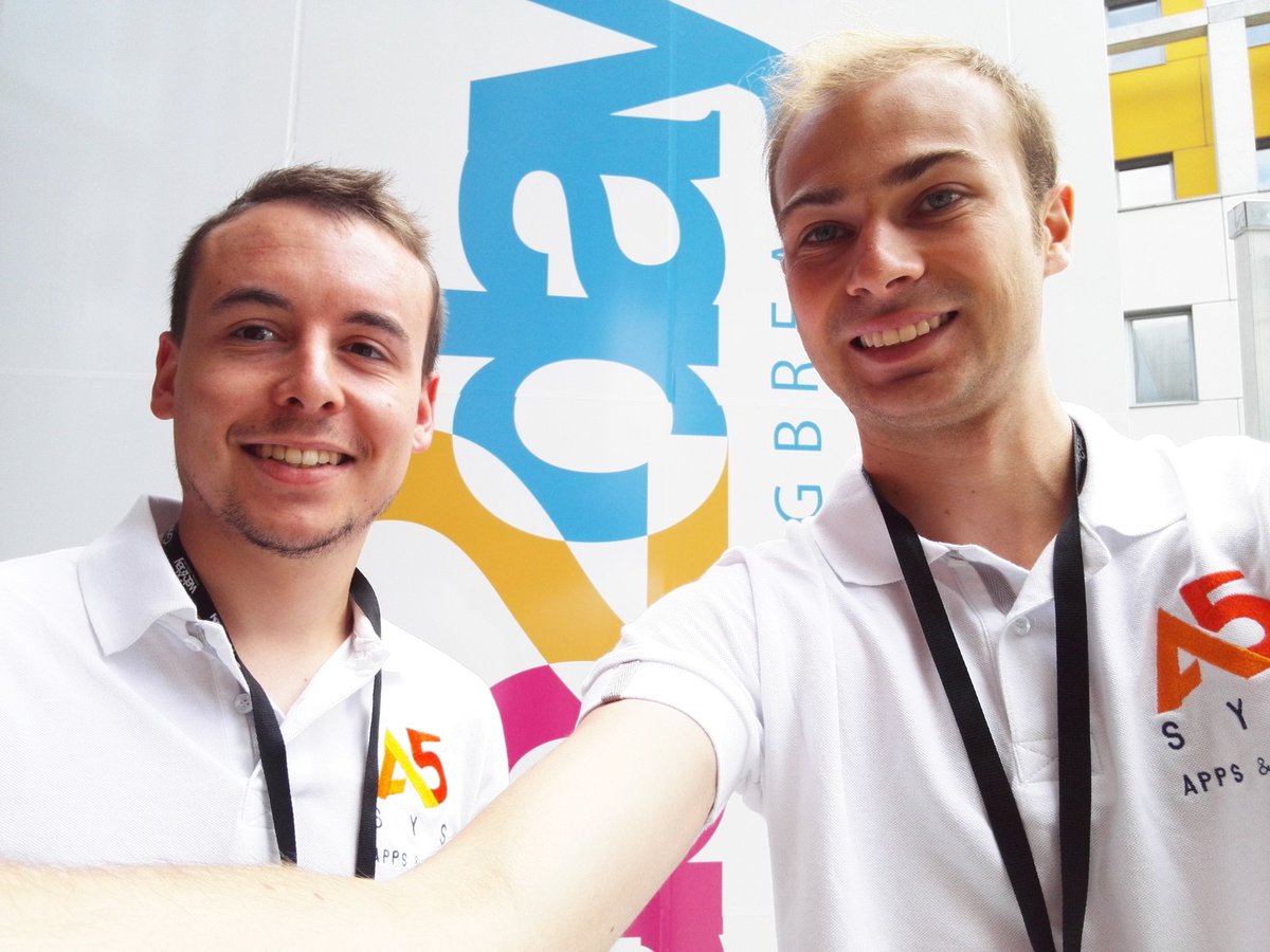florianperreon's tweet photo. C'est parti pour 3 jours au #Web2day avec #A5sys ! :) https://t.co/vnoB4yTn49