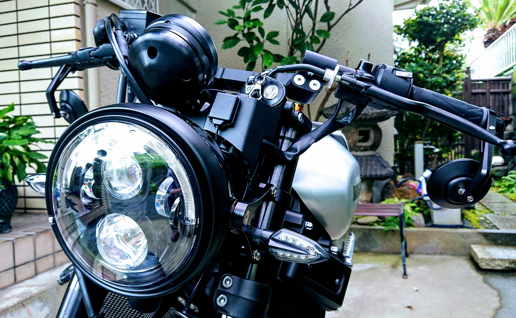 モトデミック LEDヘッドライト （MOTODEMIC EVO-S LED ヘッド
