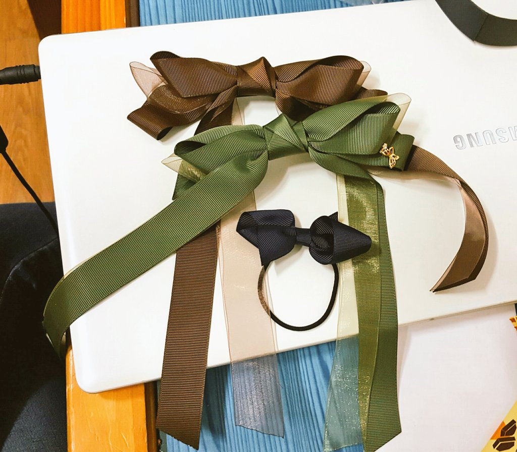 Chouchou_CLoop's tweet image. *쵸쵸덕질 (리본핀+나비모양)