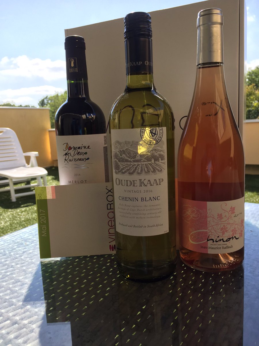 Il reste encore quelques Box de Mai, avant le départ imminent des VINEABOX de Juin, spéciale Fête des pères! #ilovewine #vins