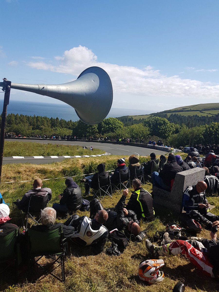 Chad_177's tweet photo. Sun is out here at the Gooseneck! #phoTTo #isleofmantt #iom #Gooseneck https://t.co/Re48Nen4Oz