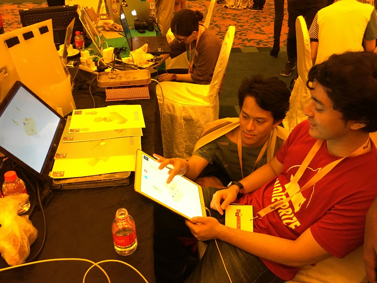 Amazing #indieprize Showcase at #casualconnectasia  2017, Singapore. 
#PlayGod #indiedev  #indiegame #iOS #indieprizefinalist #Puzzle