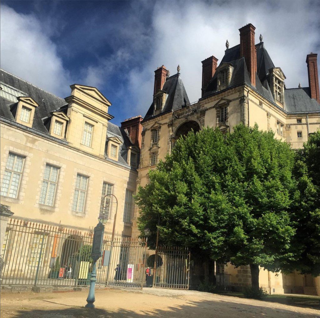 Picturban's tweet photo. FESTIVAL D’HISTOIRE DE L’ART 2017 / Un festival plus Arty qu’Archy /  Que du bon ! https://t.co/QqWsAdhzQr #fha2017 https://t.co/tMdCd4mQaG