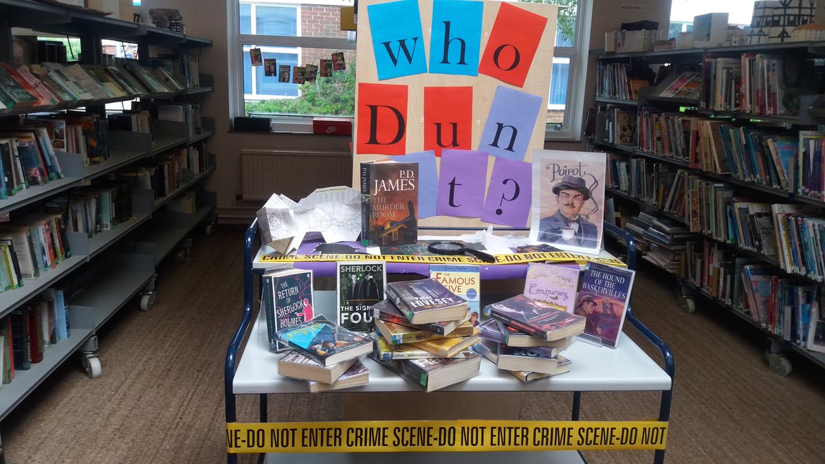 PiggottLibrary's tweet image. Who Dun it? My new Detective and Mystery Story display.
