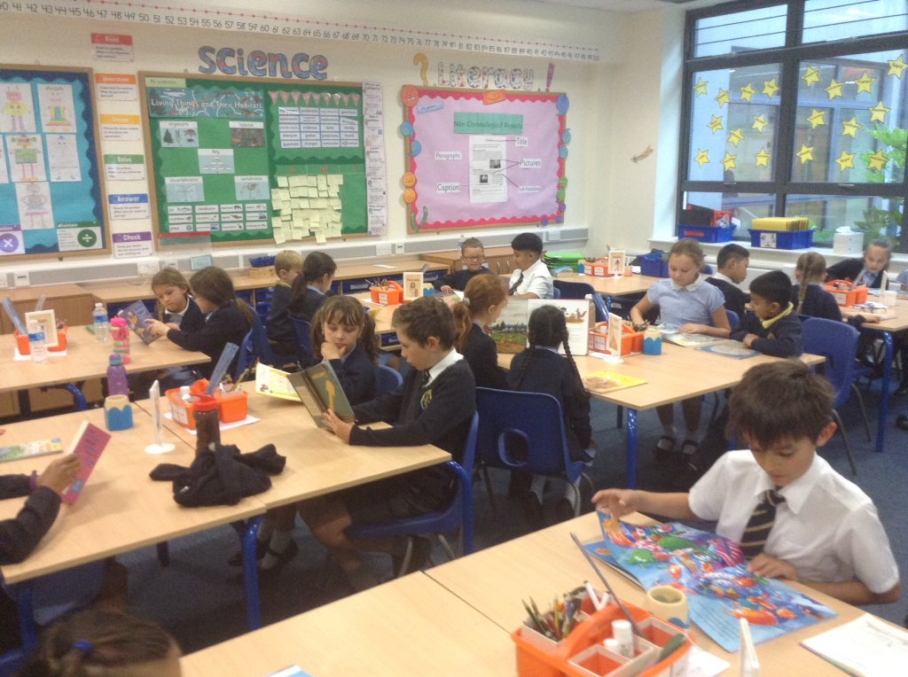 Some great paired reading between Year 4 Durham Class and Year 1 Orange Class! <a href="/SRAPrimary/">SRA Primary</a> <a href="/SRATandL/">SRATweeting&Learning</a>