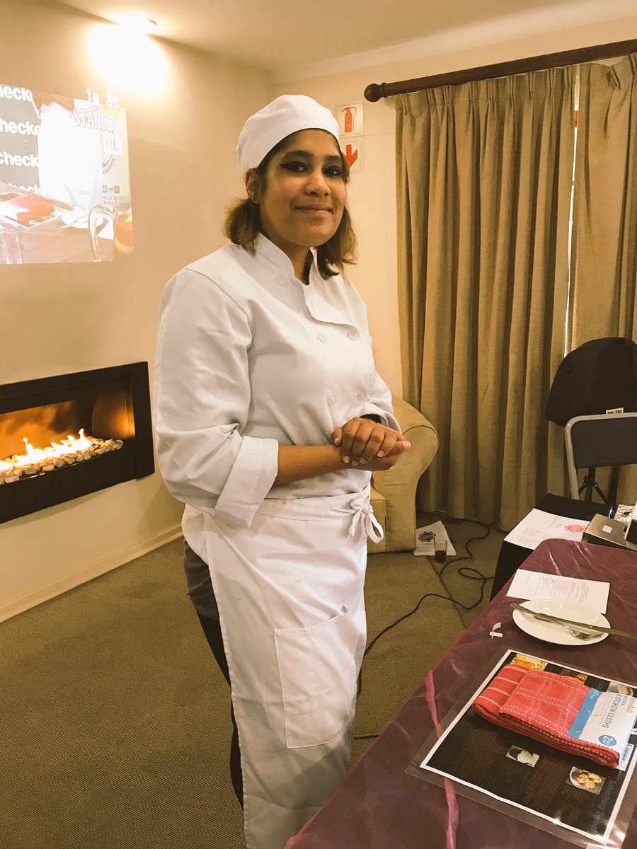 lbalona's tweet photo. Chef Skye Carson sharing ideas for 'guilt-free' #CuppaForCANSA events. Made my own yummy chicken wrap @Mrs_GG1 https://t.co/lmExGb3dUM