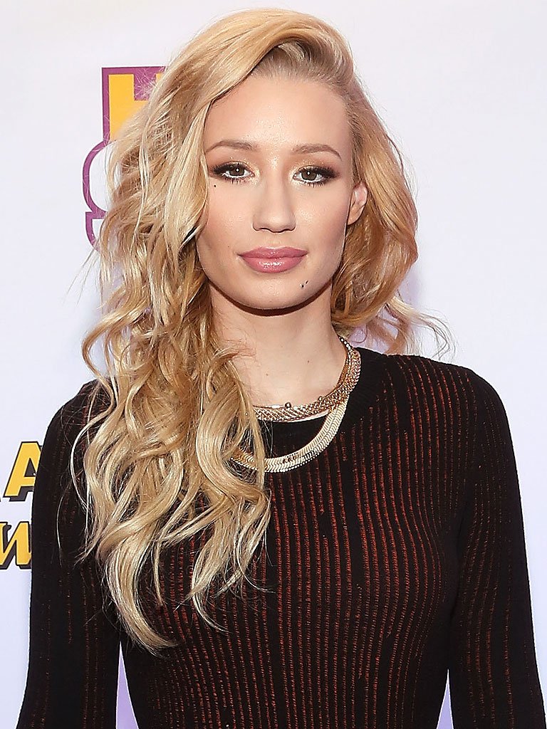 Happy Birthday Iggy Azalea 