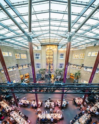 EdelEvents's tweet image. Het Atrium in #hetsieraad is dé locatie voor een groot evenement, zoals dit diner van @Marktplaats. We can make it happen! #edelevents