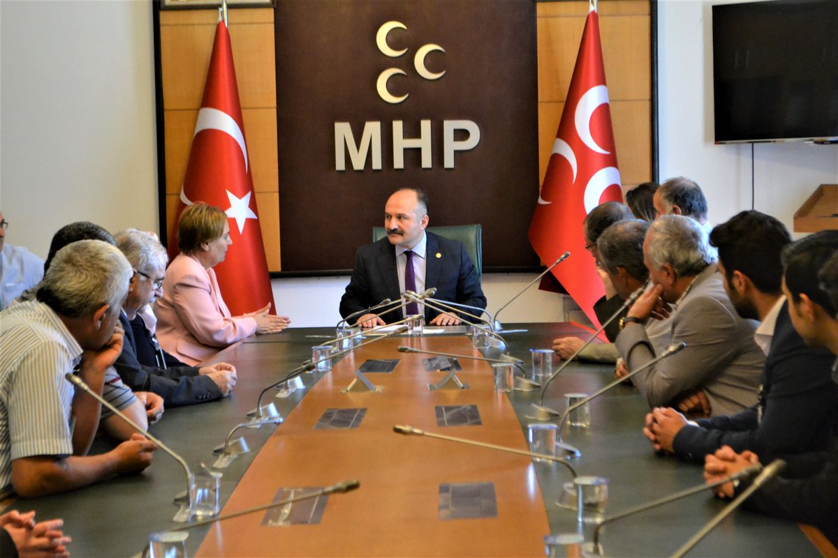 55erhanusta's tweet photo. Tutuklu astsubay kursiyer öğr.,kursiyer. teğmenlerin ve kara ha.ok. öğr. aileleriyle görüştük, adalet beklentilerini tekrar dile getirdiler. https://t.co/KN9fqQ79Sy