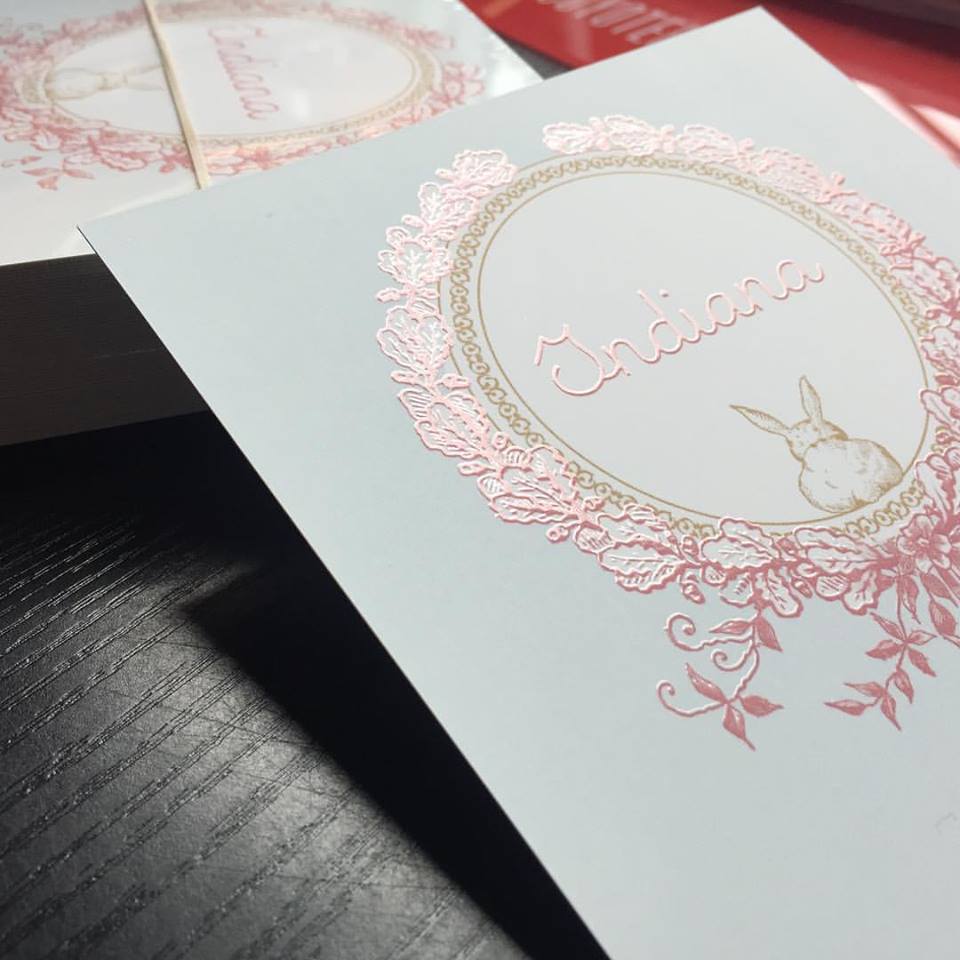 coyoteprint's tweet photo. Une naissance tout en beauté 👶 avec des #faireparts #personnalisé en #soft_touch et #vernis_3D. Que du bonheur! https://t.co/OsrWvJbzVo