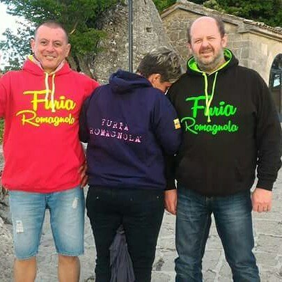 furia_romagnola's tweet photo. #furiaromagnola #furia #hooded #awds #felpafluo #felpacappuccio #sweatshirt @moniasebastiani #pataca #patacaintour https://t.co/BWIvzdKEzC https://t.co/brs66lNGlX