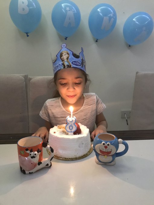 View image on Twitter