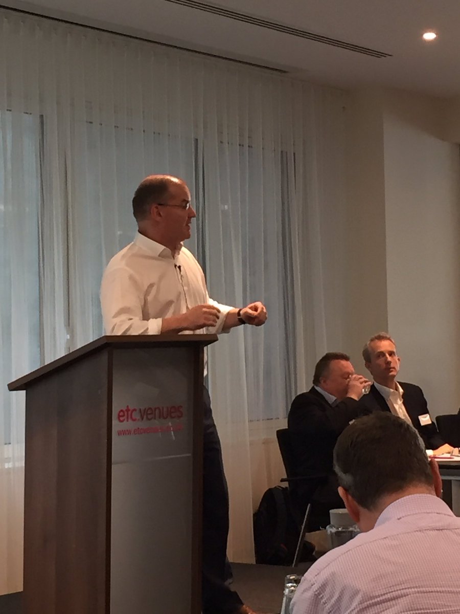 LamiaHSM's tweet photo. #AngusMacGregor #MUFG #globalisation and #agileworking is our goal #quoraconsultingsummit https://t.co/qPpcZk1tVE