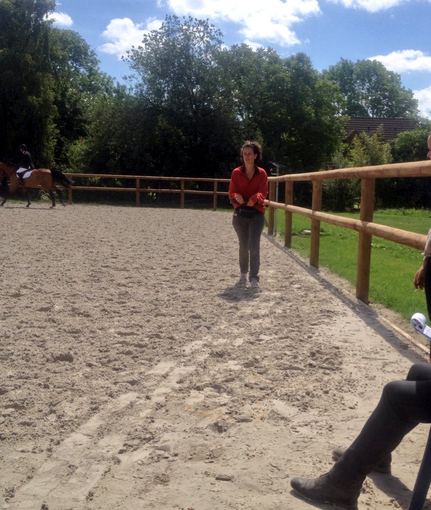 SHRBethune62's tweet photo. Et merci à tous les bénévoles qui accomplissent des exploits, ici au paddock.
#JumpingBethune https://t.co/8ztwM8UpwX