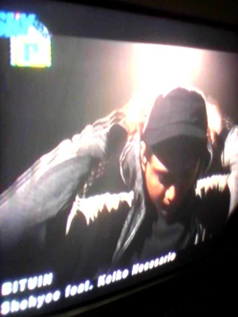 Shiiiinva's tweet photo. Bakit ang tao ‘pag nakakakita ng bituin
Ang pagbagsak nito ang katuparan ng kanyang hiling.. 🎶👌⭐👌🎶 #MYXPremiere #BituinMV @emceeshehyee https://t.co/x1RtTtFX76