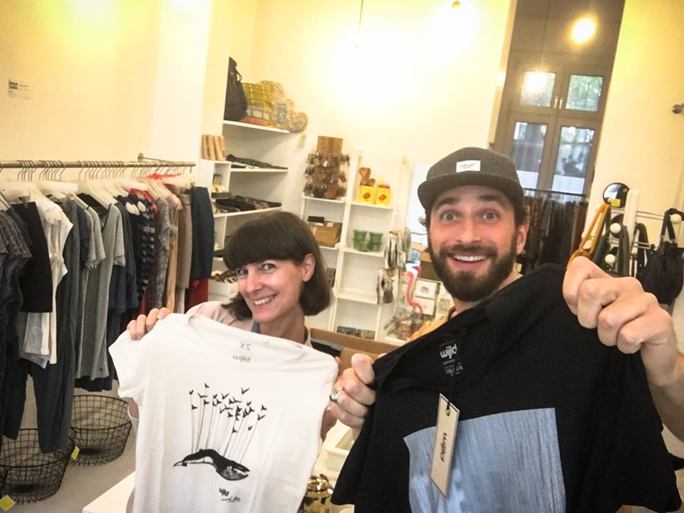 wijld's tweet photo. WoodShirts are now available in selected stores! One of them is Fashion Victim in #Wuppertal 😊🎉 #fashion #ecofriendly  #sustainablefashion https://t.co/yEJPOgKIcI