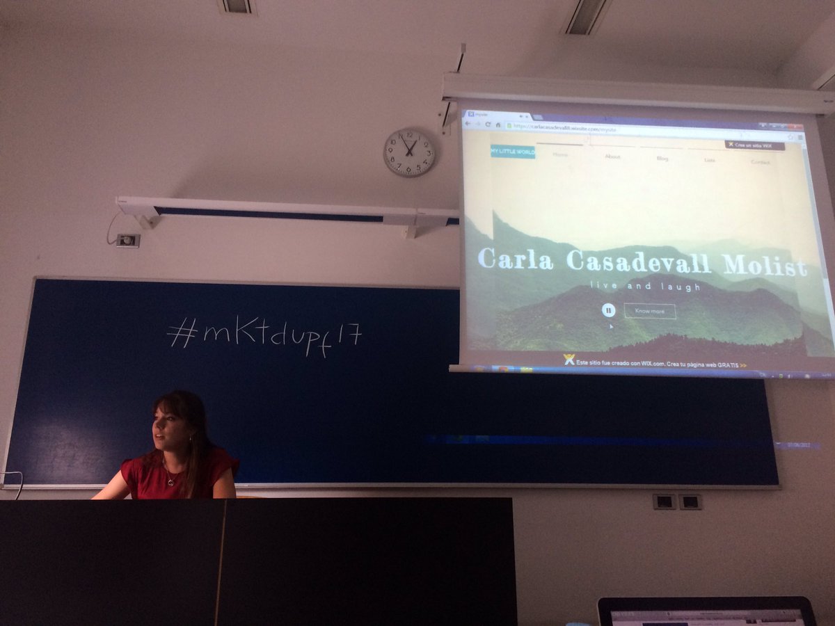 juditsn96's tweet image. Showing our websites to our classmates... Well done Carla!! #mktdupf17 @itscarla4