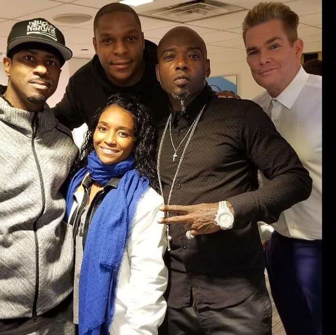 Hanging at <a href="/TODAYshow/">TODAY</a> with some really good people <a href="/officialchilli/">Chilli</a> &amp; <a href="/naughtybynature/">Naughty by Nature</a>, my performance is on next week