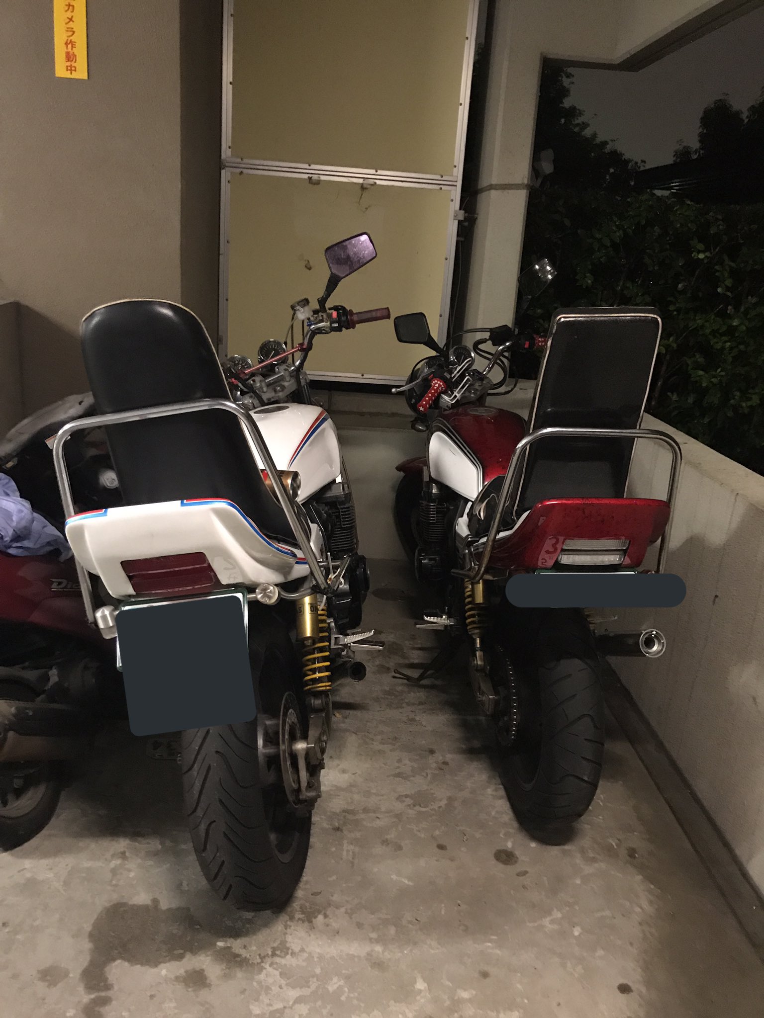 りゅーや 安い即ドリ欲しい 単車と交換でもok 何しか単車欲しい子いてませんかー もーすぐ夏ですよー ツー増えますよー 車検5月に通したばっかりの Xjr400 4hm 赤白ラメ塗装 30万 多少値下げ可 もー1台は車検7月までで Xjr400 4hm 白25万 値下げ可