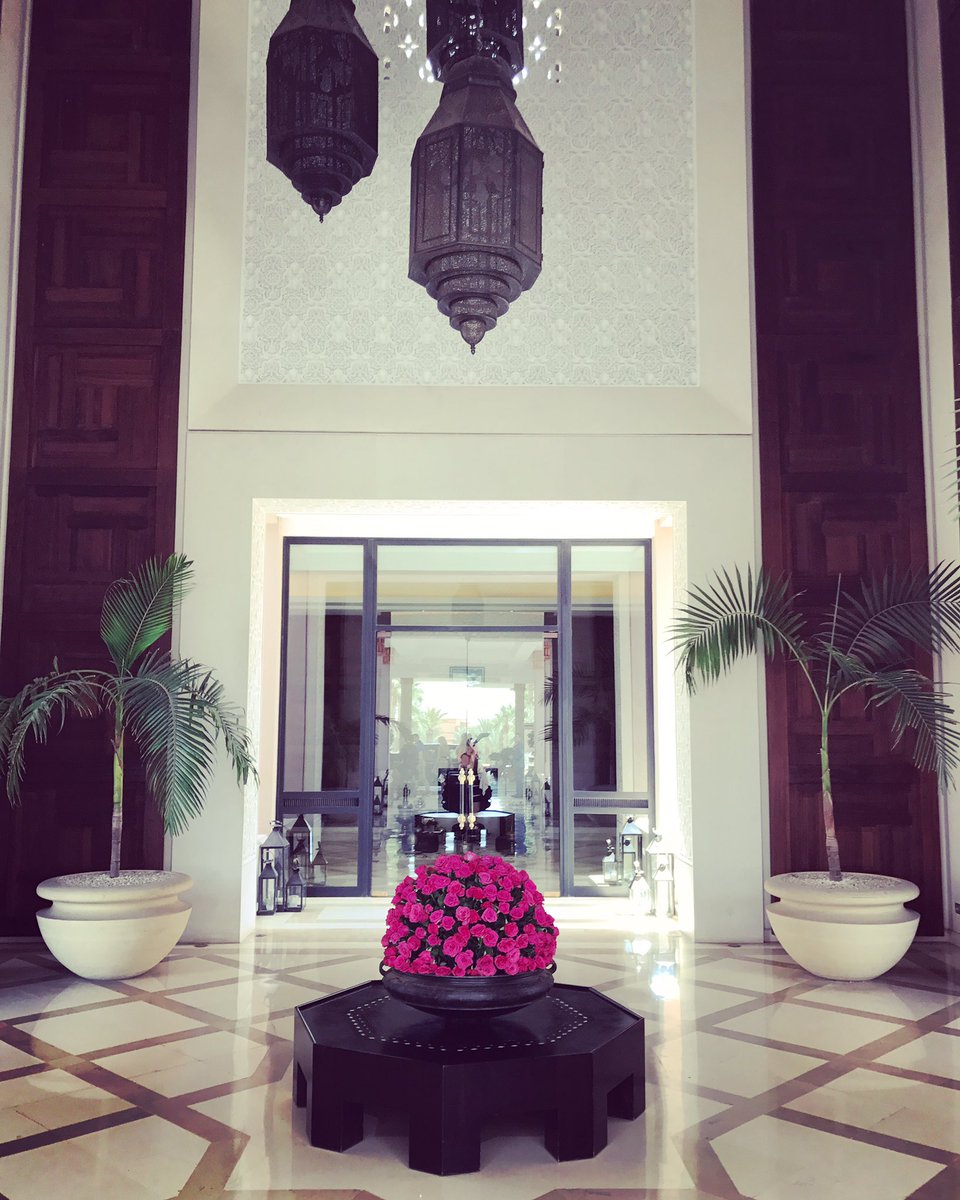 aimeedunneltd's tweet photo. Dreaming of being back at the @FSMarrakech and who wouldn't with an entrance like this. 🇲🇦🌹🌹🌹 #marrakech #destinationevents #marrakechevents https://t.co/VyQQNGXEJ2