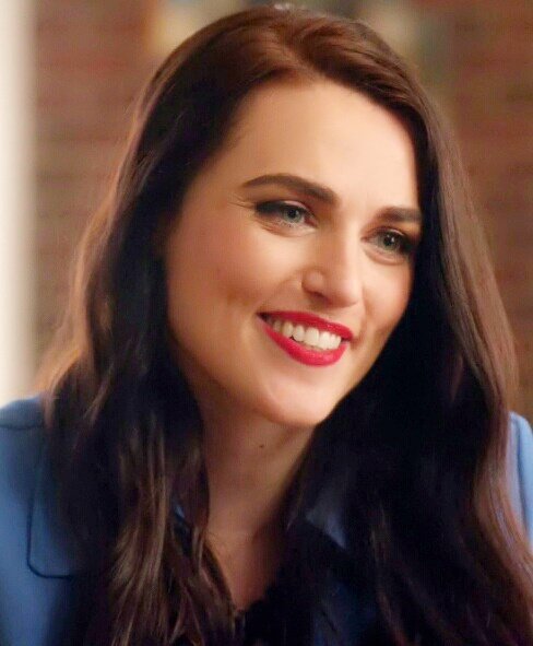 NotsweetEmily's tweet photo. My #TeenChoice nominee for #ChoiceSciFiTVActress is Katie McGrath (Lena Luthor - Supergirl) https://t.co/BwAdEdB6vV