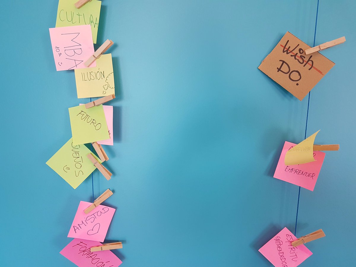 AppGoodService's tweet photo. #FelizMiercoles. Muy buenos mensajes en la pared de @EDEMempresarios ¿no? #startups #app #propinadigital #emprendedores https://t.co/iZjv1dqBxp