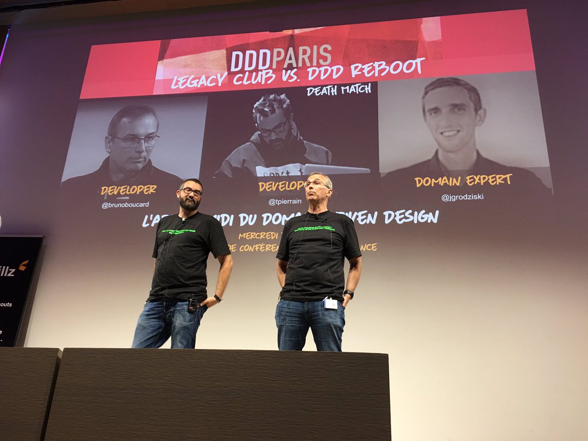 alexandremai_'s tweet image. #dddparis start ! #amddd