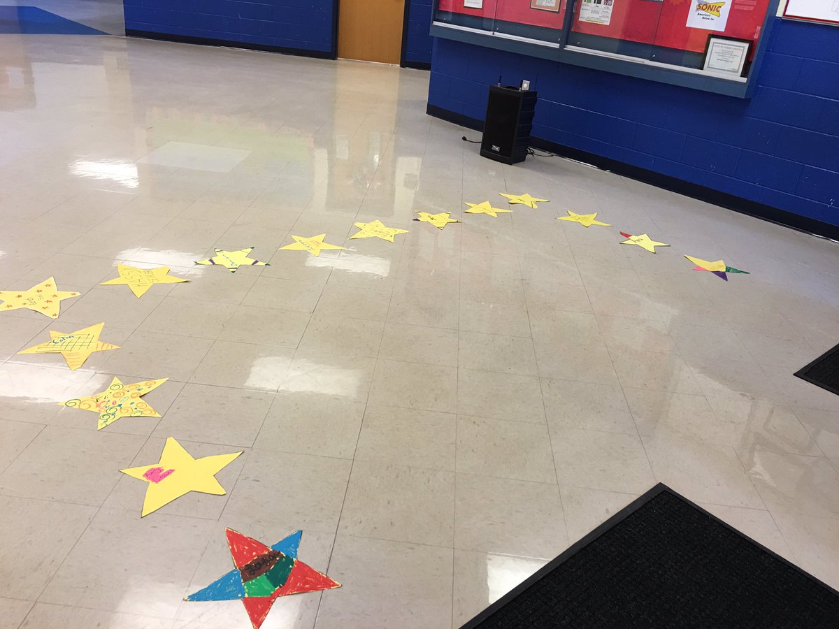 Christa Graff tweet media