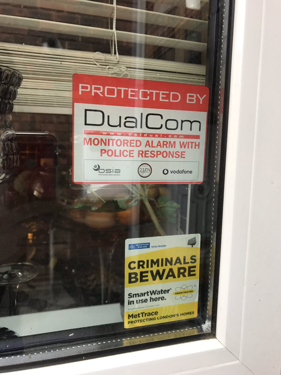 Henson_Security's tweet photo. #securedbyhenson with @CSLDualCom #operationbumblebee https://t.co/6bc9fnK0Sh